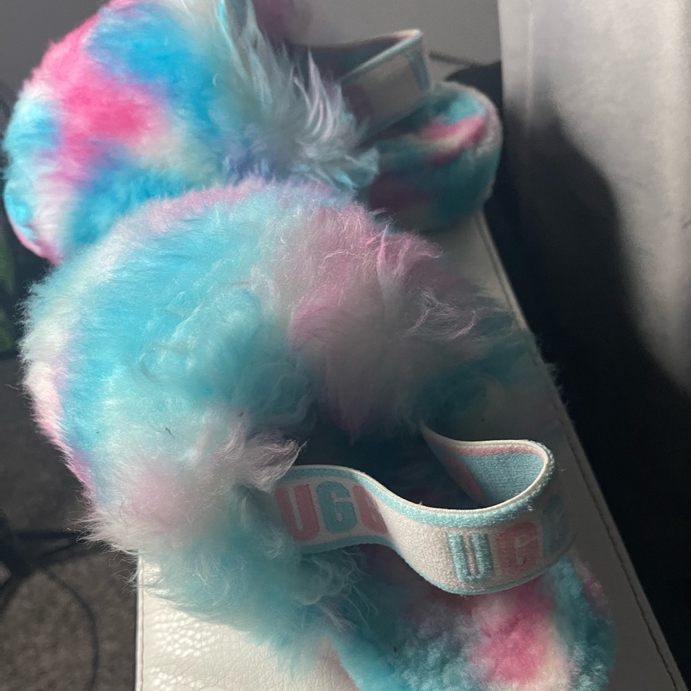 Ugg Slides - image 2